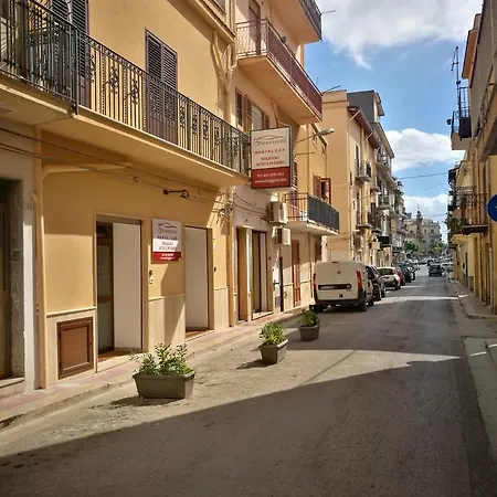 Si Viaggiare Apartments Partinico Exterior photo